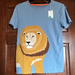 MINI BODEN NWT Patch Work King of The Jungle “The LION” 🦁 Tee Size 11/12 Y